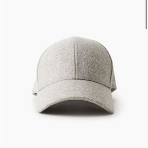 NWT - Babaton - Aritzia - Baseball Cap - Neutra - Taupe - OS